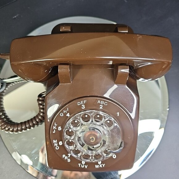 Vintage Chocolate Brown Northern Electric Rotary Desktop Telephone Canada - Picture 3 of 16